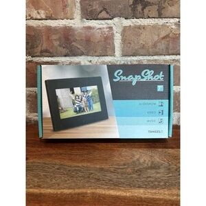 Snapshot Digital Photo Frame